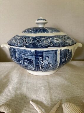Liberty Blue and White Historical Transferware Covered Soup Tureen